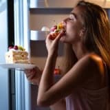 Gece Yemek Yeme Alışkanlığı ve Sağlıklı Alternatifler Çözümler