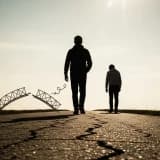 İLİŞKİLERDE NEDEN HEP BEN ÇABALIYORUM ŞEMA TERAPİ BAKIŞ AÇISINA GÖRE TEDAVİ