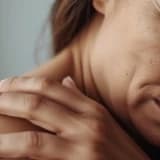 Manuel Terapi Donuk Omuz (Frozen Shoulder) Tedavisinde Etkili Mi? Bilimsel Gerçekler