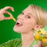 PERİODONTAL HASTALIĞI OLANLARA BESLENME ÖNERİLERİ