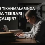 Kariyer Tıkanmalarında Travma Tekrarı Nasıl Çalışır?