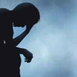 Zihnin Gürültüsünü Dindirmek: Bedenin Sessiz Diliyle Bir İyileşme Yolculuğu