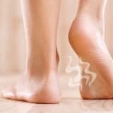 Ayaklarım Neden Bu Kadar Kötü Kokuyor? 😳🦶👃 Gerçekten Normal mi?
