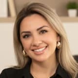 Uzman Aile Danışmanı Yeşim Gönül Şen Profil Fotoğrafı