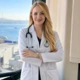 Op. Dr. Burcu Çetinkaya Profil Fotoğrafı