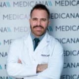 Op. Dr. Faruk Onur Başeğmez