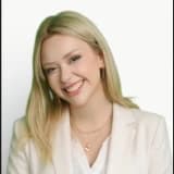 Klinik Psikolog Buket Yıldırım Profil Fotoğrafı