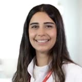 Dt. Cemre Uçmak Profil Fotoğrafı