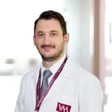 Op. Dr. Hikmet Yurdakul Profil Fotoğrafı