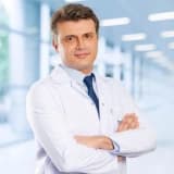 Op. Dr. Ömer Faruk Öğe Profil Fotoğrafı