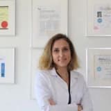 Dr. Dt. Burcu Buğurman Profil Fotoğrafı