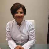 Dt. Sibel Tümer Yasal Profil Fotoğrafı