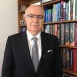 Prof. Dr. Umur Kuyumcuoğlu Profil Fotoğrafı
