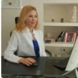 Uzm. Dr. Aslıhan Güven Saygın Profil Fotoğrafı
