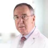 Prof. Dr. Yalçın Tüzün Profil Fotoğrafı