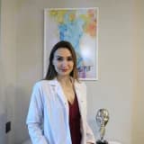 Op. Dr. Mehtap Özkahraman Kırık Profil Fotoğrafı
