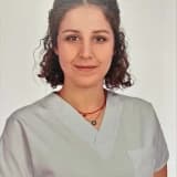 Dt. Cansu Akyazıcı