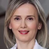 Op. Dr. Emine Barın Profil Fotoğrafı