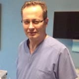 Dr. Dt. Serhat Uyar Profil Fotoğrafı