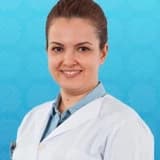 Dt. Beste Gündüz Uysal Profil Fotoğrafı