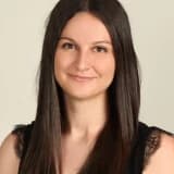 Uzm. Psk. Dan. Gülümser Gün Yeniaras Profil Fotoğrafı