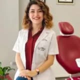 Dt. Özge Bahar Şahin Profil Fotoğrafı