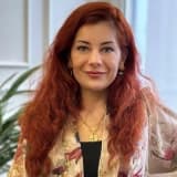 Op. Dr. Çağla Jasmin Deliorman Profil Fotoğrafı