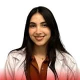 Dt. Zeynep Buğur Profil Fotoğrafı