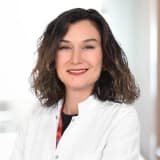 Op. Dr. Özlem Yüksel Coşar Profil Fotoğrafı