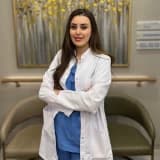 Dt. Büşra Çağırıcı Profil Fotoğrafı