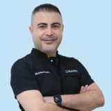 Dr. Dt. Erman Canlı Profil Fotoğrafı