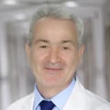 Op. Dr. Kenan Topçuoğlu Profil Fotoğrafı