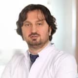 Op. Dr. İhsan Özdamar Profil Fotoğrafı