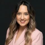 Uzm. Dr. Sümeyra Elif Kaplan Karakaya Profil Fotoğrafı