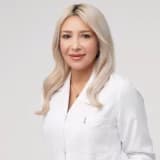 Uzm. Dr. Esra Şahin Profil Fotoğrafı
