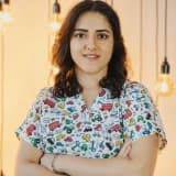 Fzt. İlknur Halıç Profil Fotoğrafı