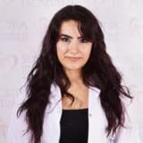Dt. Petek Buse Uslu Kılınçer Profil Fotoğrafı