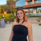 Dyt. Berna Oral Profil Fotoğrafı