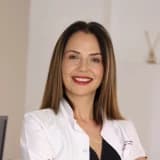Op. Dr. Arzu Bebek Profil Fotoğrafı