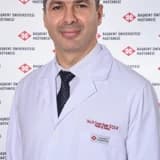 Prof. Dr. Dt. Tuncer Burak Özçelik Profil Fotoğrafı