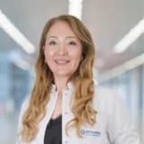 Uzm. Dr. Sena Kara Öncü Profil Fotoğrafı