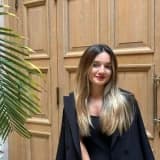 Çocuk Gelişim Uzmanı İlknur Beyaz Profil Fotoğrafı