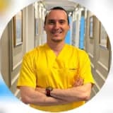 Dr. Berkay Nazlı Profil Fotoğrafı