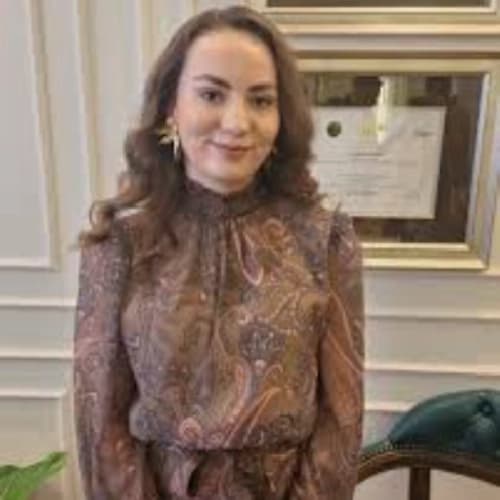 Klinik Psikolog Aslı Helvacıoğlu Profil Fotoğrafı