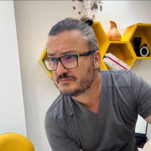 Dt. Altuğ Sarper Profil Fotoğrafı