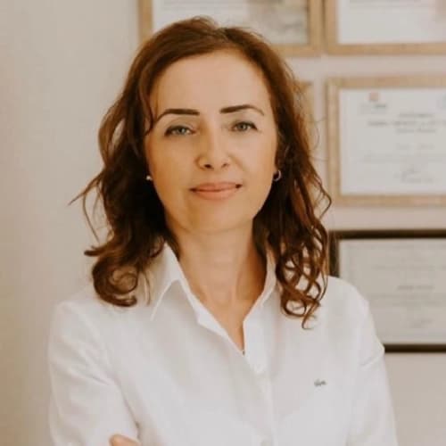 Op. Dr. Şenay Aycan