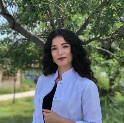 Dyt. Selin Kurt Keskin Profil Fotoğrafı