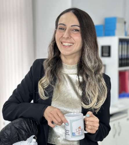 Dr. Dt. Damla Dalmış Demirağ Profil Fotoğrafı
