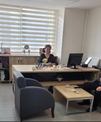 Dr. Başak Karaşahin İnevi Profil Fotoğrafı