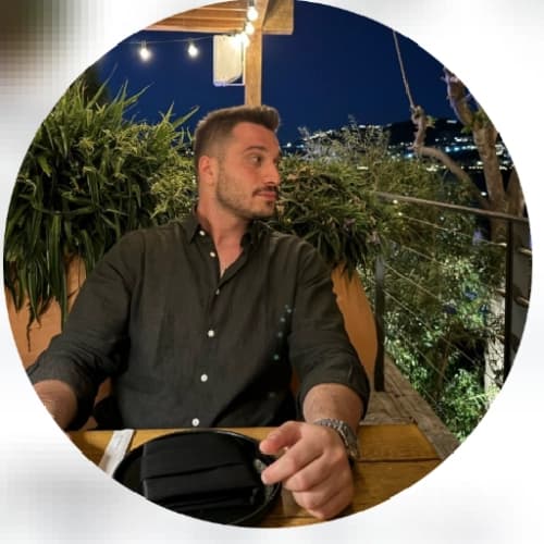 Dt. Atahan Erdalı Profil Fotoğrafı